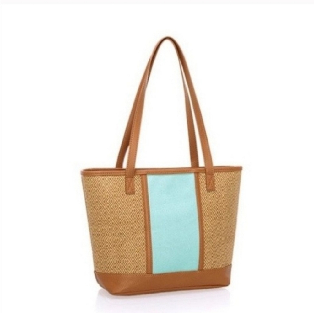 Thirty-One Little Dreamer in Diamond Straw